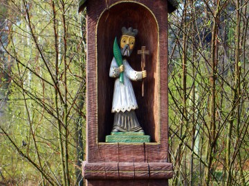 Kapliczka św. Jana Nepomucena w Ośrodku "Nadwarciański Gród"